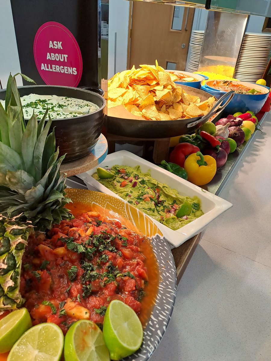 Elmhurst catering tweet media