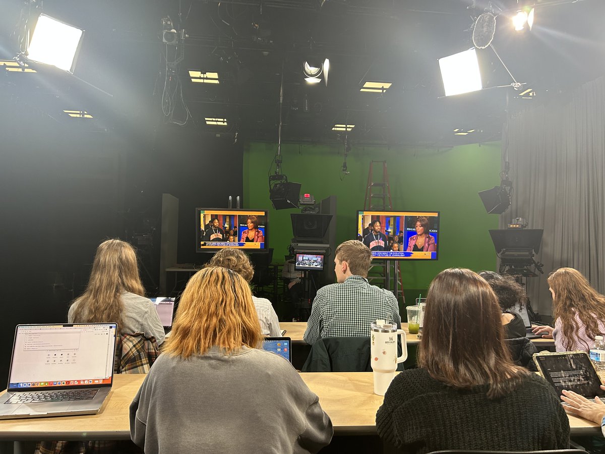 BrookeTacsar's tweet photo. Currently attending the @NBCUAcademy Next Level Summit with fellow Ohio State journalists and @noraigelnik https://t.co/EgHoiPLVWp