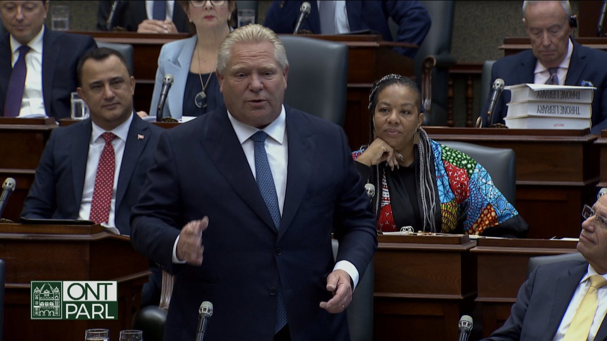 Today marks four weeks since Premier Doug Ford last held a news conference.
He has made public appearances, done a fireside chat, showed up at an EV announcement, but has not taken reporter questions at a media availability since his Greenbelt reversal on Sept. 21. #onpoli