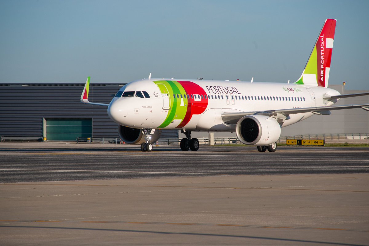 Embracing the World: @tapairportugal reaches new heights with elevated brand positioning and new slogan. With innovation at the very forefront, the airline even teamed up with Portuguese musician @BRANKOOFFICIAL for a new brand song. Find out more here: pc.agency/blog/embracing…