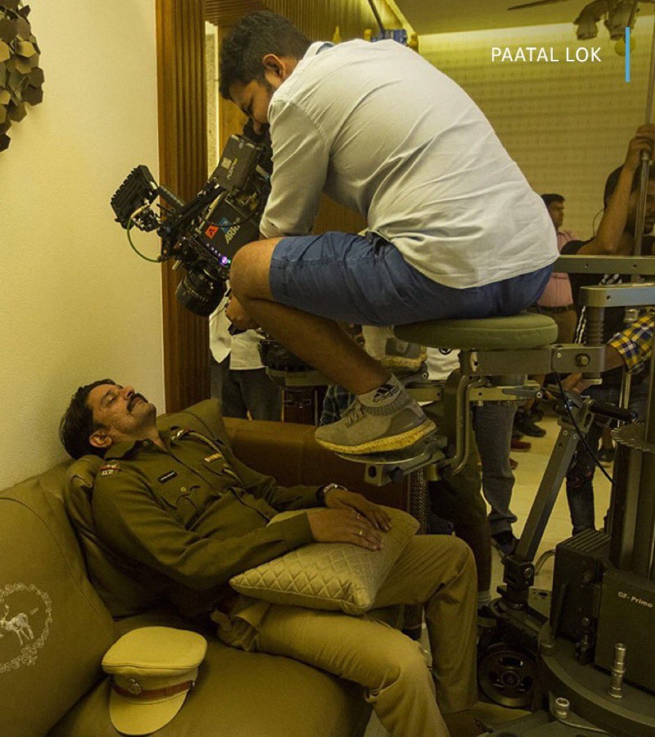 I__am__ssr's tweet photo. when shubman Gill six or four
camera man focusing on Sara Tendulkar be like- https://t.co/ntuWdsOINA