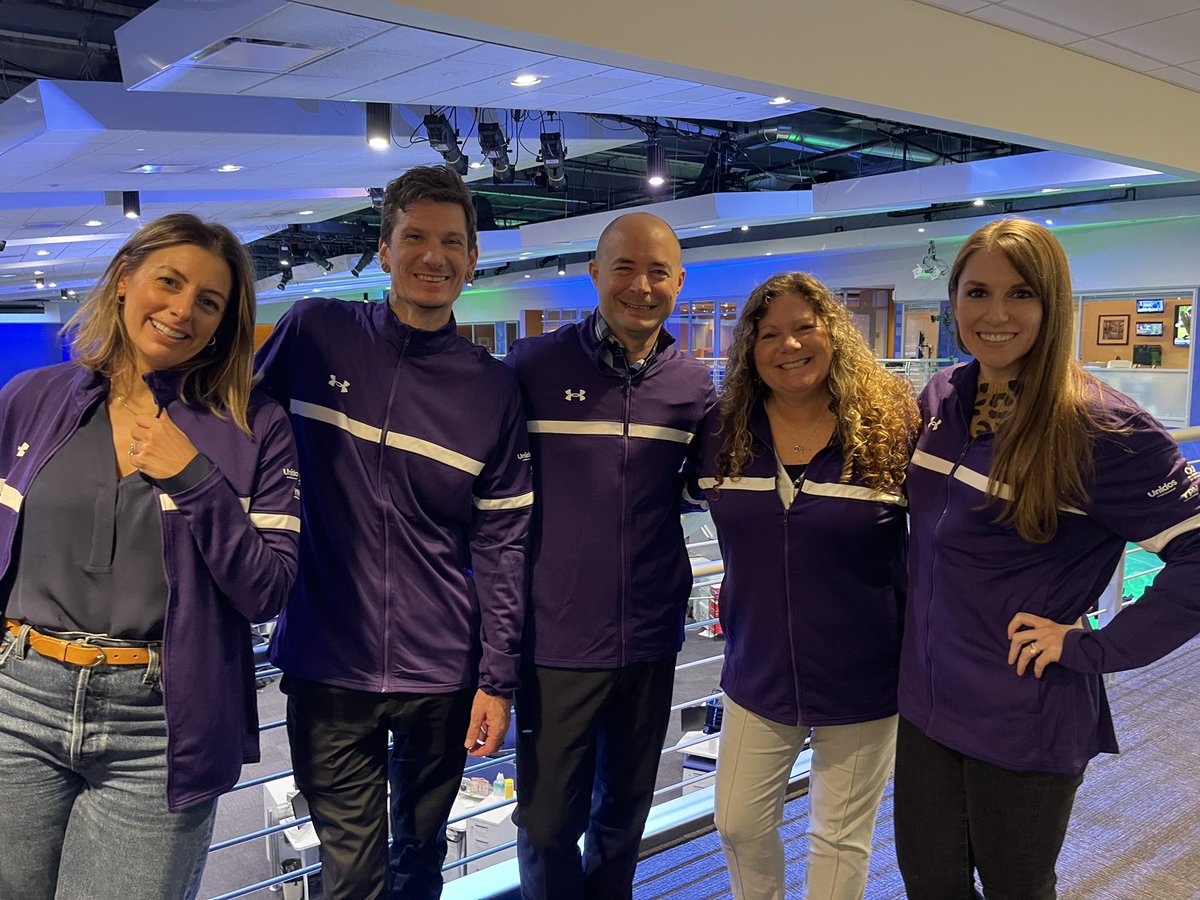 Spirit Day is in full swing at <a href="/CNBC/">CNBC</a>!  So proud! #prideNBCU <a href="/GLAAD/">GLAAD</a>