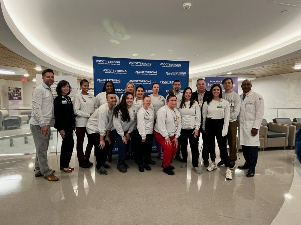 kathchats's tweet photo. We are #ScottStrong. #KeepHealthcareWorkersSafe https://t.co/pHWGdKyhqq