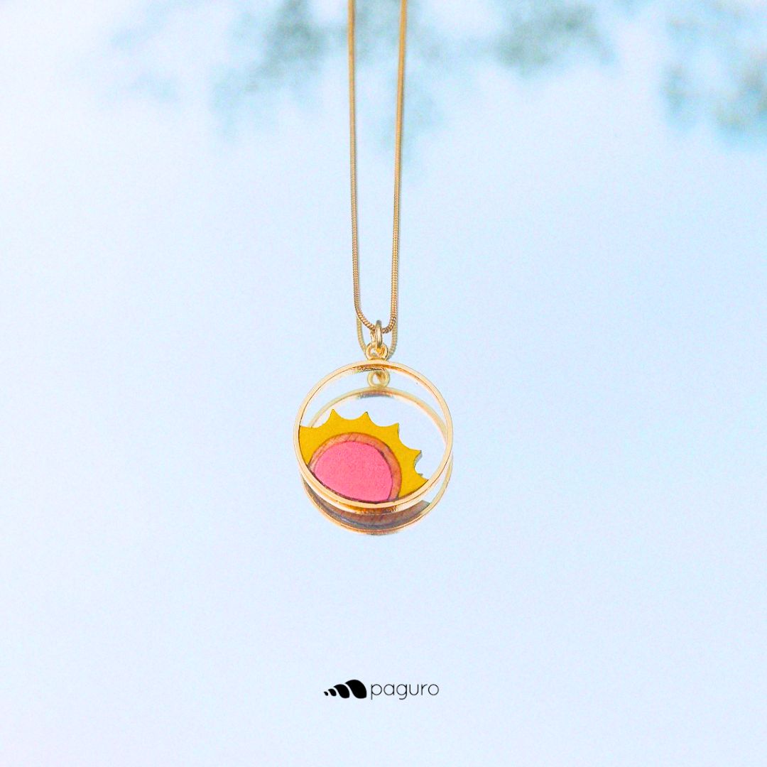 "Wherever you go, no matter what the weather, always bring your own sunshine"
Always remember, you shine brighter than the sun itself ☀️💫 
Get your own sunshine now: buff.ly/46X9AJO
#PositiveVibes #SustainableFashion
#EcoFriendlyFashion