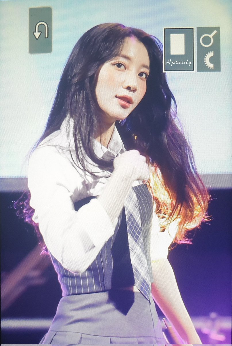 231019 마산대 유빈 1

#오마이걸 #OHMYGIRL 
#유빈 #YUBIN 
<a href="/WM_OHMYGIRL/">오마이걸 (OH MY GIRL)</a>