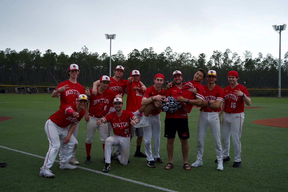 Today is the LAST day of #TerriersTogether! 

All alumni donors unlock $25 dollars in bonus funds!

Every donation counts and is greatly appreciated!

Go Terriers!