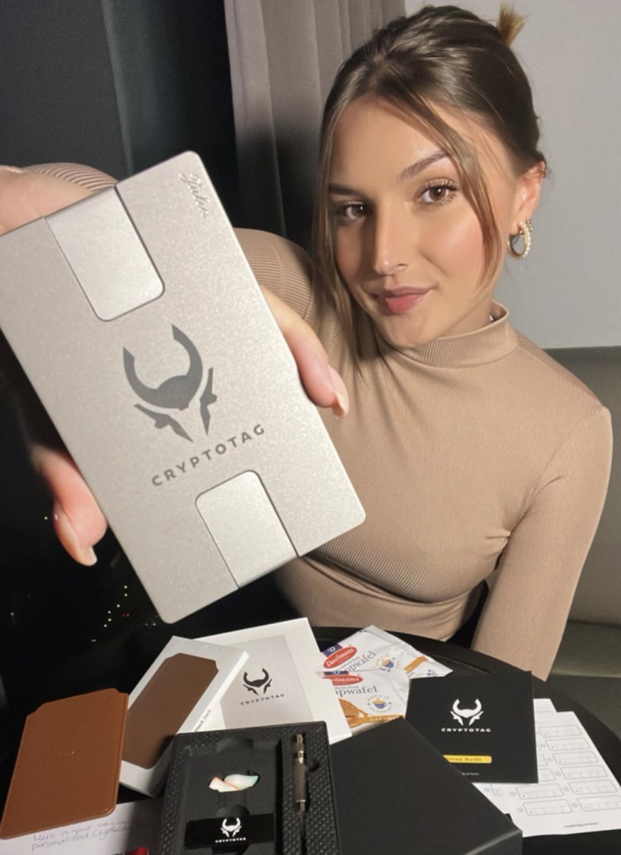 💰 GIVEAWAY 💰

I’ve partnered with <a href="/CRYPTO_TAG/">CRYPTOTAG | Seed Phrase Storage</a> to give away: 

🎟️ 2 x Cryptotag ZEUS (both worth $260) 

How to enter: 
1️⃣ Follow <a href="/juliadziesinska/">Julia</a> &amp; <a href="/CRYPTO_TAG/">CRYPTOTAG | Seed Phrase Storage</a> 
2️⃣ Like &amp; Retweet 

Take your crypto seed phrase security to a whole new level! 

⏰ 72h