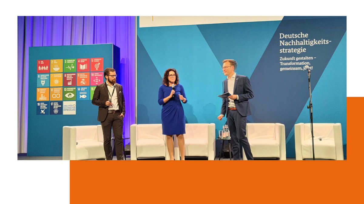 RENN.mitte (@renn_mitte) on Twitter photo Her mit dem schönen, nachhaltigen Leben!🌎💚<a href="/RyglewskiS/">Sarah Ryglewski</a>, Staatsministerin, und @FidElistEhle, Jugenddelegierter für Nachhaltige Entwicklung, schließen die Auftaktkonferenz zur Weiterentwicklung der Deutschen Nachhaltigkeitsstrategie. #updatedns Her mit dem schönen, nachhaltigen Leben!🌎💚<a href="/RyglewskiS/">Sarah Ryglewski</a>, Staatsministerin, und @FidElistEhle, Jugenddelegierter für Nachhaltige Entwicklung, schließen die Auftaktkonferenz zur Weiterentwicklung der Deutschen Nachhaltigkeitsstrategie. #updatedns
