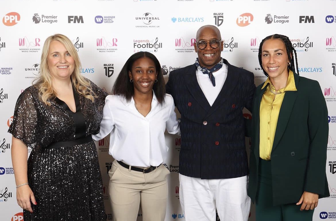 POWERHOUSE GRADUATES X FOOTBALL ICONS🤩 Powerhouse Alumni Allana and Jess at the Legends of Football Awards last week, alongside two legends of the game👑