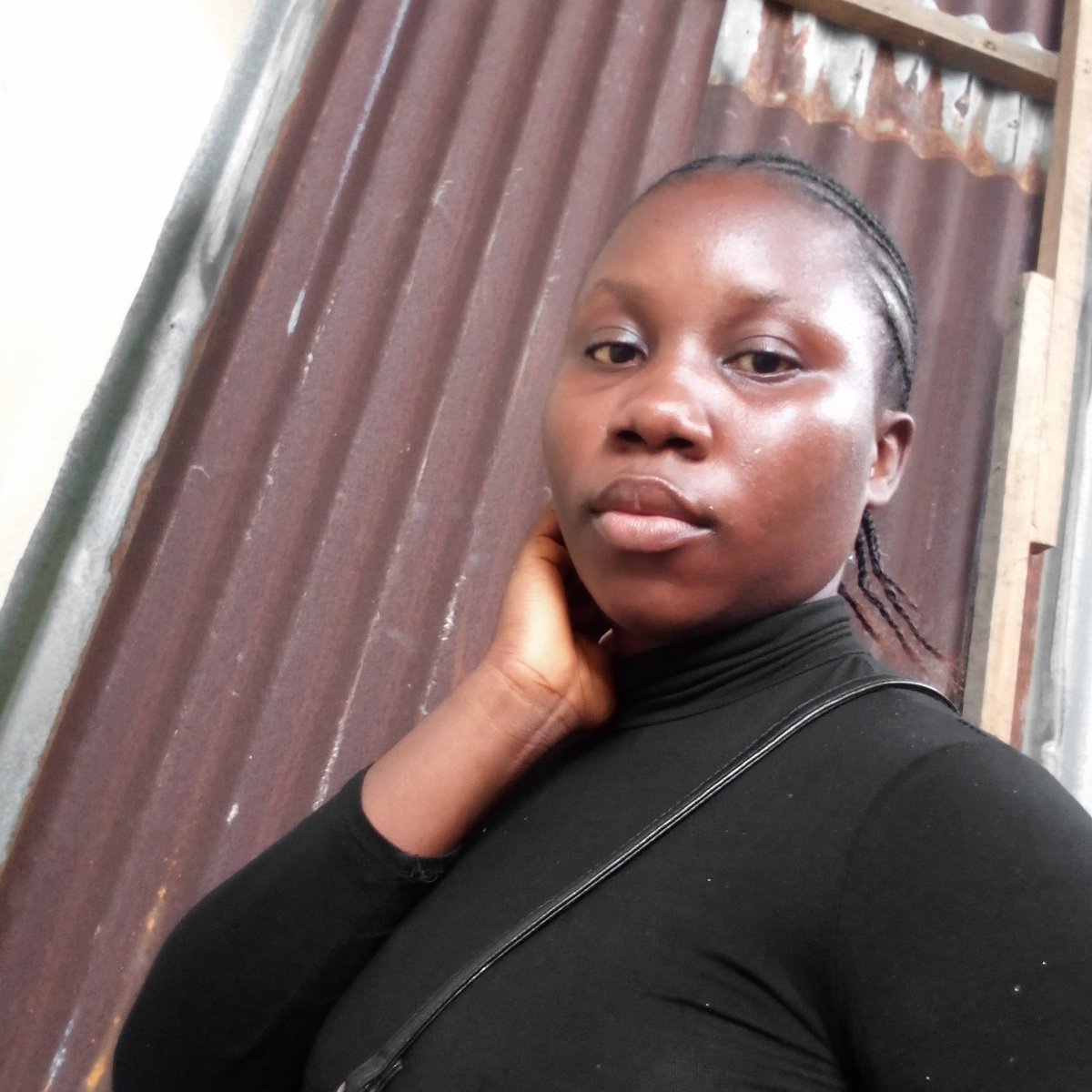 maureen_dien's tweet photo. Happy birthday to me☺️☺️☺️🎊💃 https://t.co/uRSuLc8DZu