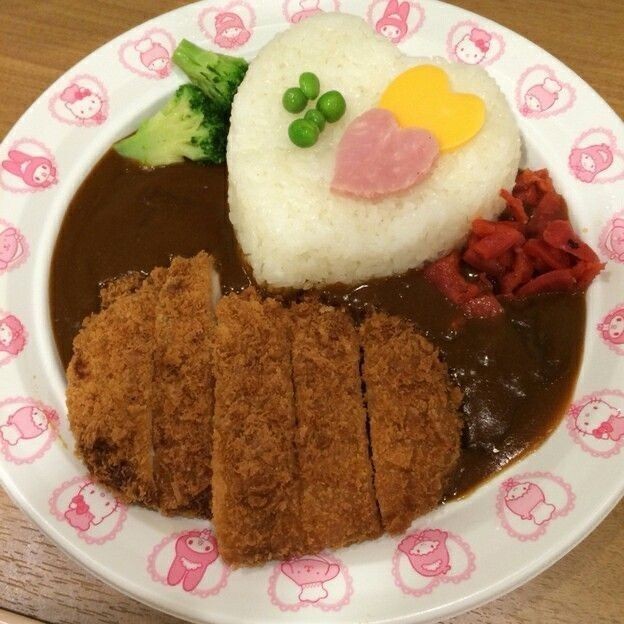 rainbow_explode's tweet image. Love food 🌸🌿