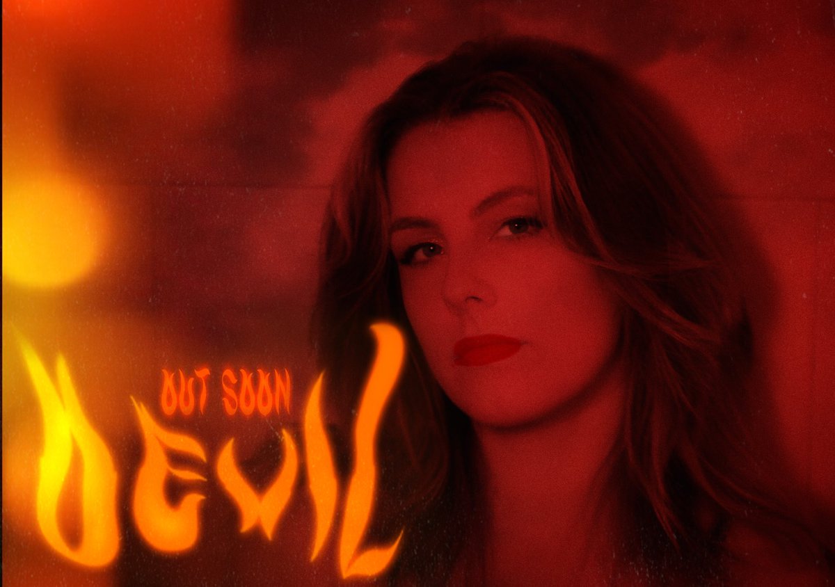 HAPPY HALLOWEEN! 🎃 My new song ‘Devil (That You Made Me)’ ft. @MoonNiamhturley and produced by Ben Keating will soon be out soon! Keep your eyes peeled and get ready for the spooky season! #devil #thatyoumademe #outsoon