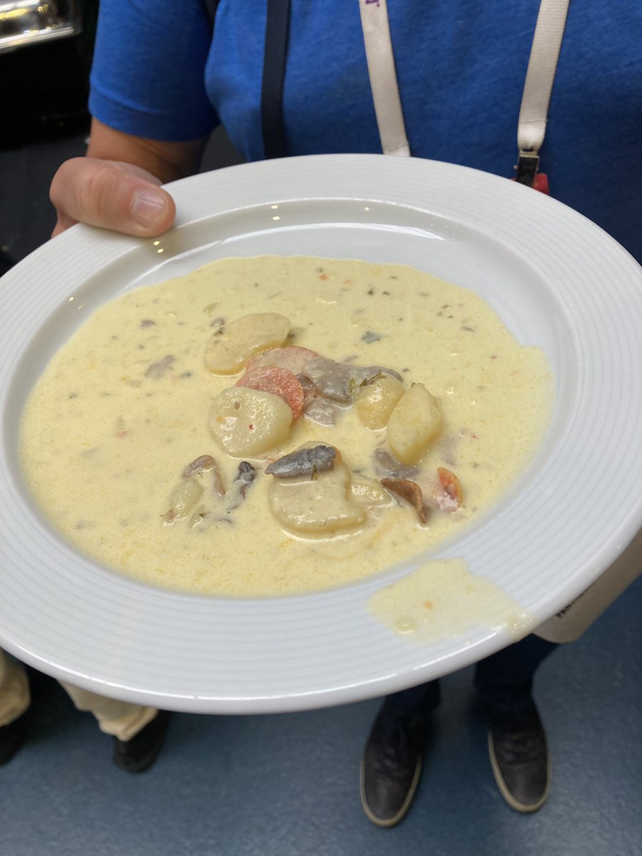 Food at <a href="/DrupalConEur/">DrupalCon Rotterdam 2026</a> is consistently terrible or simply not available. I’ve been here 3 days and had no lunch. It’s utterly unacceptable #drupalcon <a href="/drupalassoc/">Drupal Association</a>