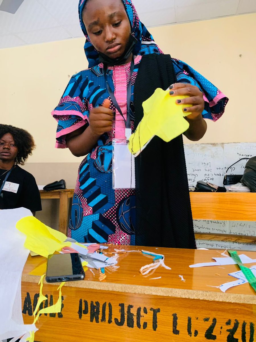 SisByHearty's tweet photo. It was an explosive day of empowerment at Dabo Girls Secondary Schoo, and Maikwatashi Secondary School in Kano! 

Knowledge was gained, and hundreds of girls were equipped with skills to make reusable pads.

#projectgirlchild2 #PGC2 #girlchild #sisbyhearty https://t.co/AZQQqS7IbQ