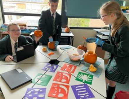 darlandhigh's tweet image. This week the students in ALN have been fine tuning their motor skills by cutting and carving pumpkins #WeAreDarland #ALN #pumpkin