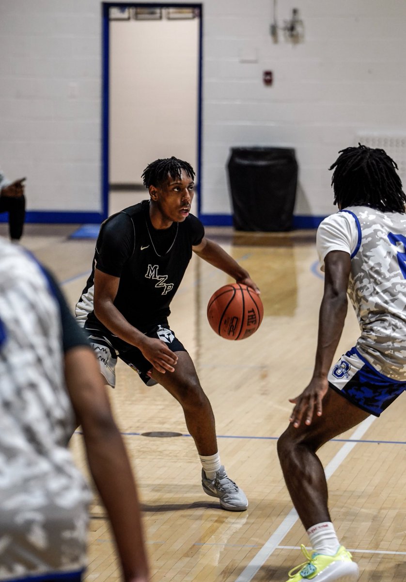 G0LD3NCh1LD22's tweet image. 2026 PG Ean McLaughlin is one to watch going forward. A poised PG with the ability to get teammates involved along with timely shot making. Keep Stacking @MZPAHoops 
#StackGoodDays