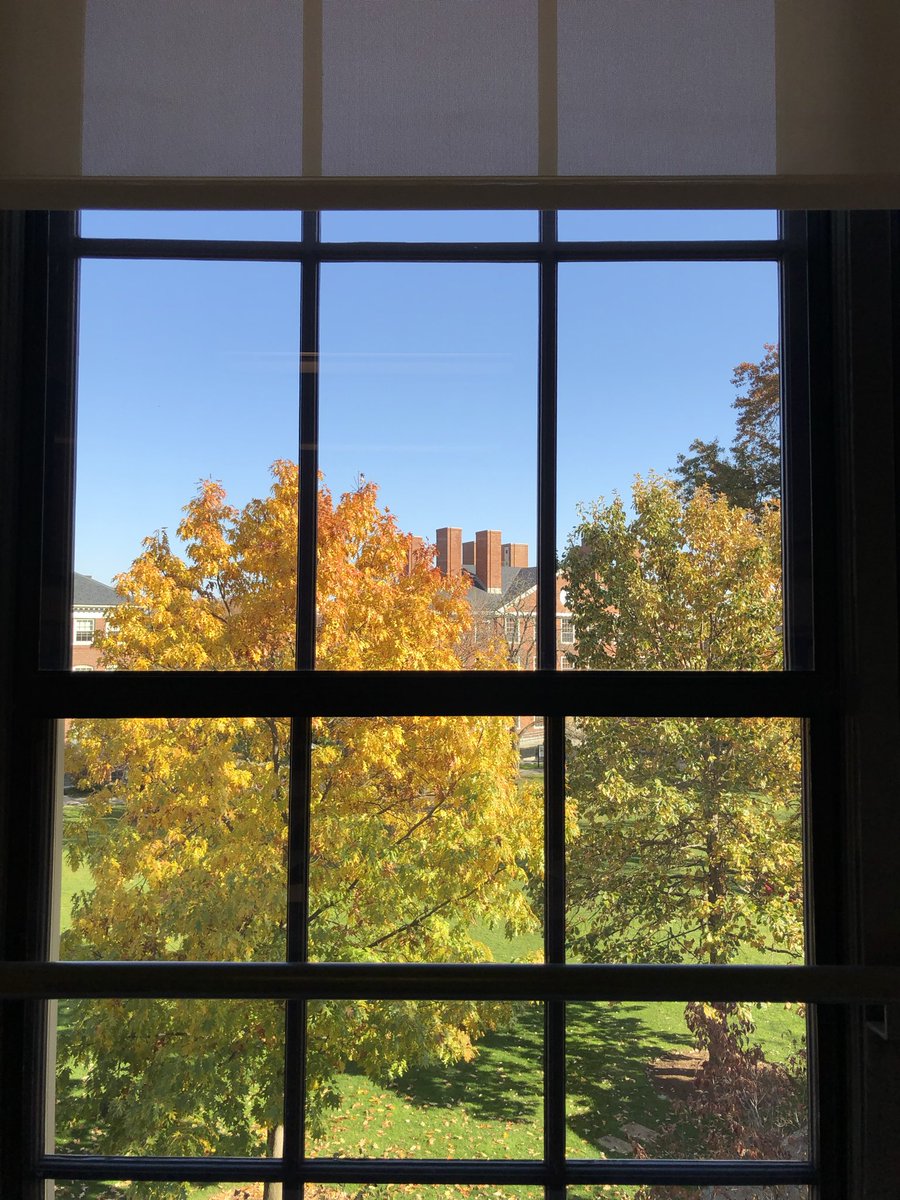 irishchick60's tweet photo. @ThePhotoHour #viewfrommydesk #cambridgeMa #photohour #stormhour https://t.co/PAL9N5Y1J6