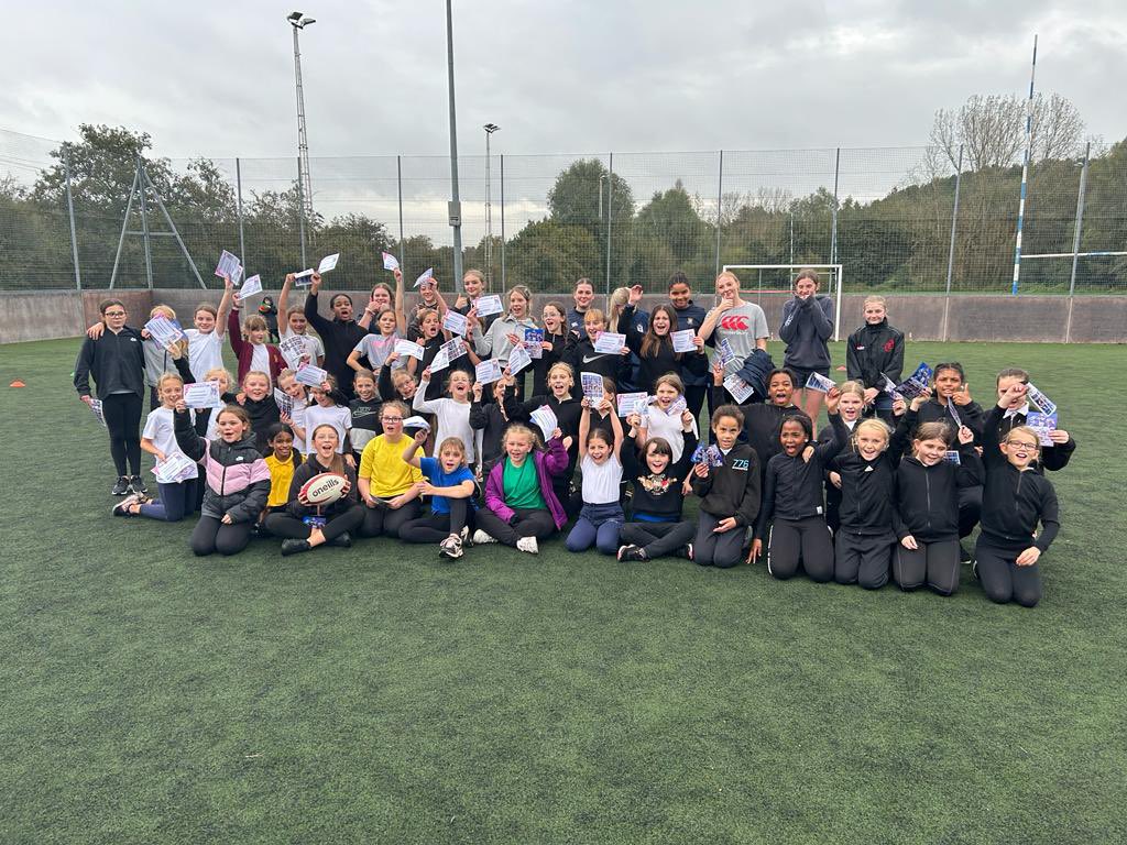 Fantastic to see lots Primary Schools experiencing Rugby to celebrate the World Cup 🏉🌟🏴󠁧󠁢󠁥󠁮󠁧󠁿🇿🇦🇦🇷🇳🇿 Events for Yr. 5/6, Yr. 3/4 and Girls gave over 200😳students a great opportunity to learn and play thanks to coaches and players @MansfieldRugby 🙌🏻