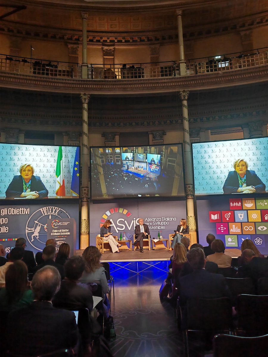 La Presidente @MarcellaMallen ha presentato l'Ottavo #RapportoASviS 'L'Italia e gli Obiettivi di Sviluppo Sostenibile', strumento di analisi e riflessione sul nostro percorso verso il raggiungimento degli obiettivi dell'#Agenda2030.

👉 Post completo: bit.ly/3S0gVnP