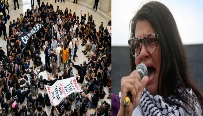 MusashiBonMot's tweet photo. So how come no Capitol Police shot any unarmed female insurrectionists in the face yesterday?
Does that policy only apply to Republicans and military vets?
#RIPASHLIBABBITT https://t.co/3svVAfgRBD