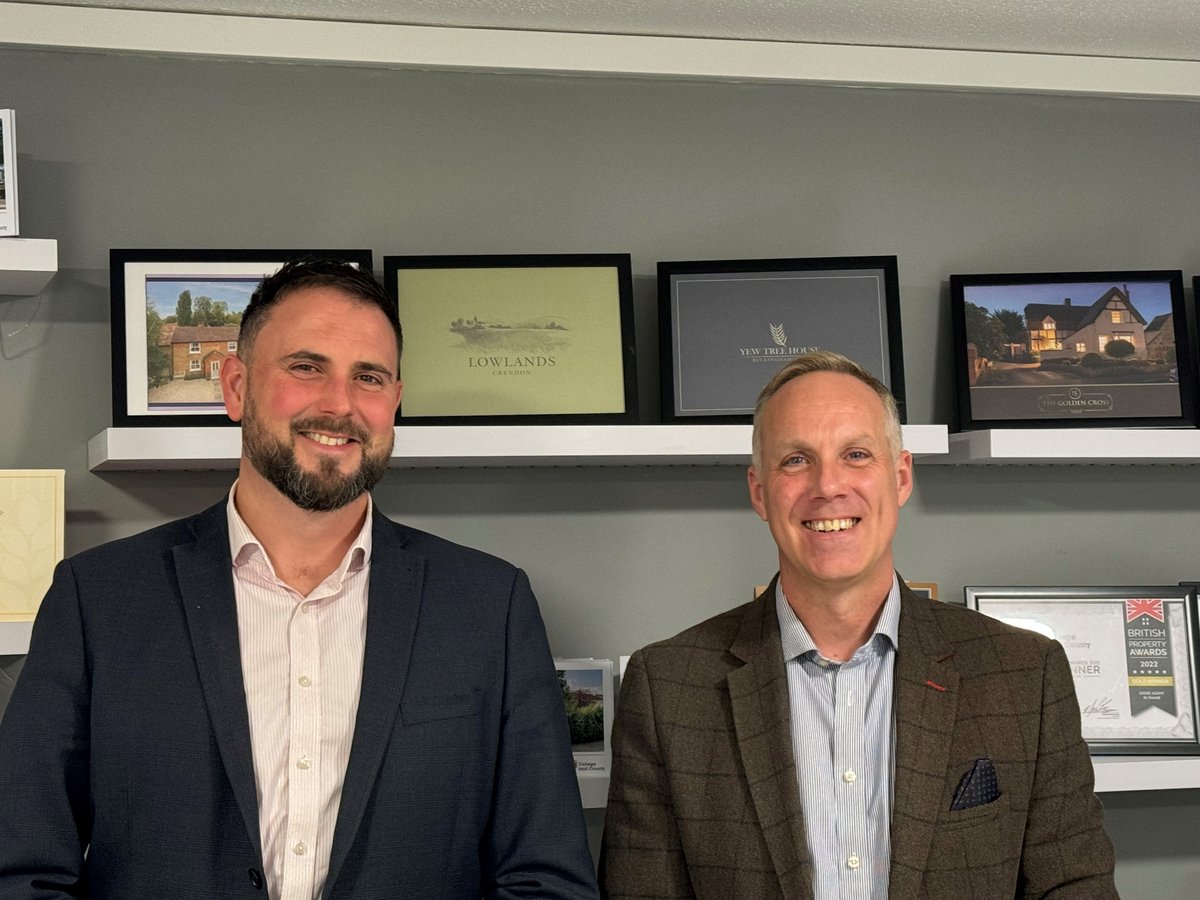 Darren Hunt tweet media