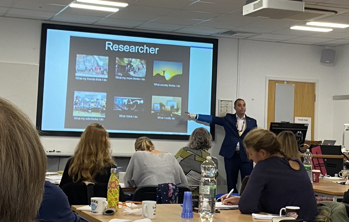 Inspiring morning at the <a href="/SWresearchGO/">SWresearchskilledworkforce</a> “Unsticking the Research Pillar of Advanced Practice event” in Yeovil today with <a href="/VOriolo/">Valentino Oriolo, FESC</a>.
Generating lots of ideas to support AP’s to develop their research pillar <a href="/uhbwNHS/">University Hospitals Bristol and Weston NHS FT</a> 
#uhbwresearch