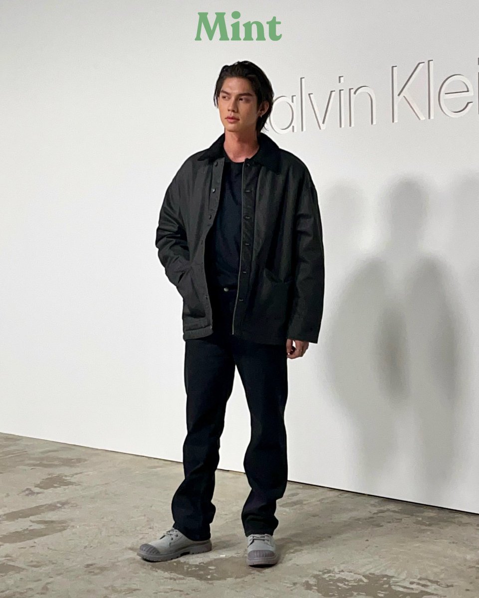 mintmag_th's tweet image. หล่อสะเทือน! #MintReports เก็บภาพหนุ่ม #ไบร์ทวชิรวิชญ์ ร่วมงานกับแบรนด์ #CalvinKlein ฉลองคอลเล็กชั่น Fall 2023 ที่จัดขึ้นที่ Warehouse TERRADA ณ กรุงโตเกียว ลุคในวันนี้หล่อเท่กันแบบสุดๆ ไปเลย 💚

#CalvinKleinxBright
#bbrightvc
#CalvinKleinTH
#MintMagTH