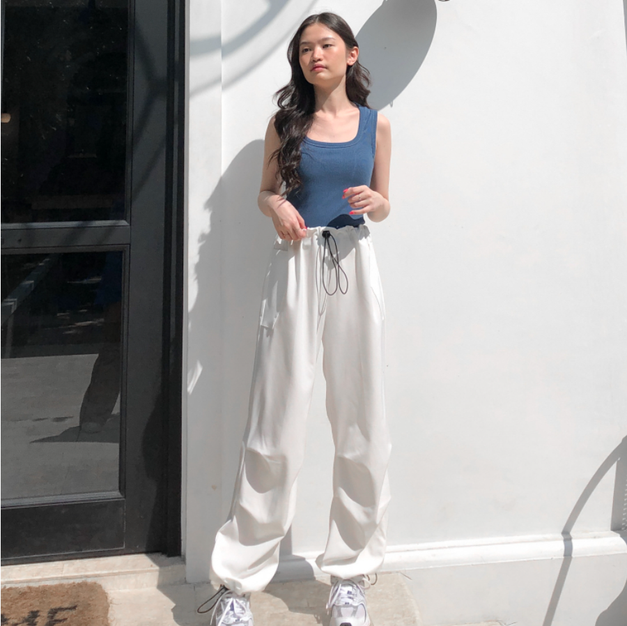 ⤹ Baggy Pants 👖₊˚⊹
1. shope.ee/4Ks4OnnNjy
2. shope.ee/7Up6Ac6K37
3. shope.ee/7KVfyKJkgv
4. shope.ee/4VBUb5eHcS
