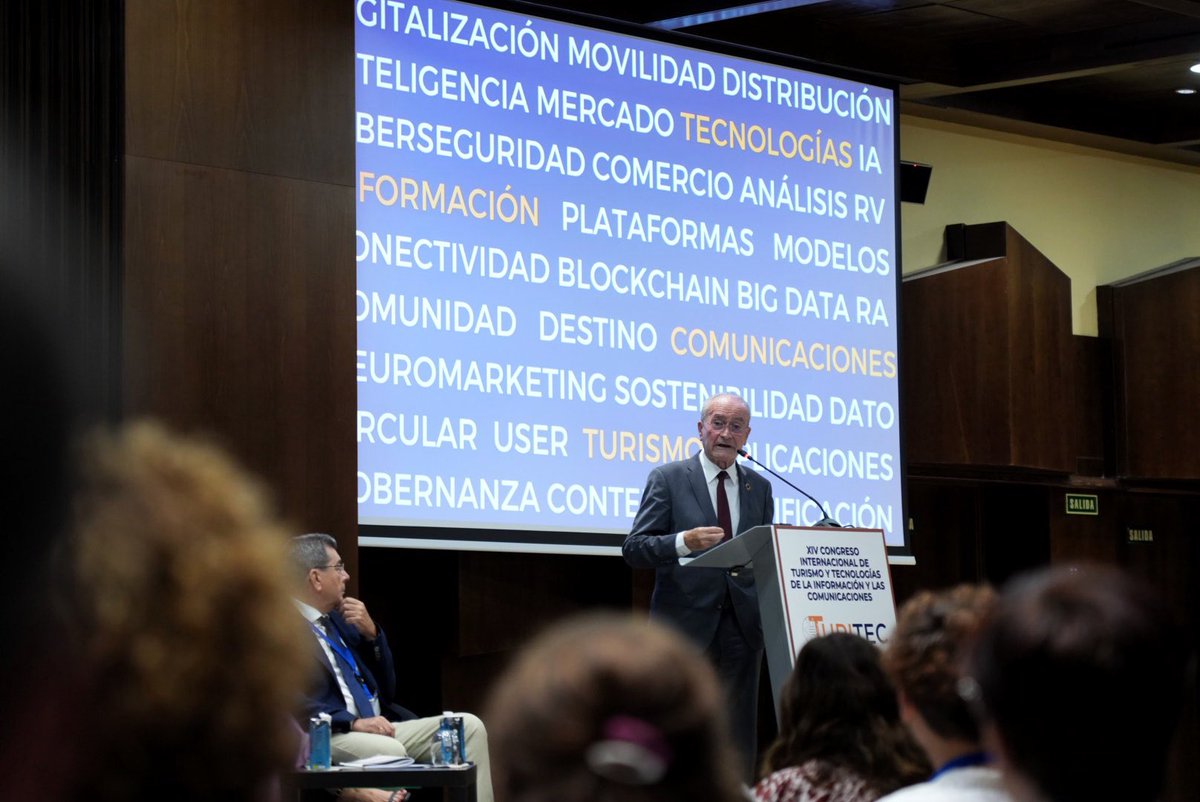 El alcalde, <a href="/pacodelatorrep/">Paco de la Torre</a>, ha asistido al acto de inauguración del XIV Congreso Internacional de Turismo y Tecnologías TIC @Turitec2016, el mayor foro en España sobre las TIC aplicadas a la Industria Turística, que se celebra el 19 y el 20 de octubre de 2023 en <a href="/Fycma/">Fycma</a>
