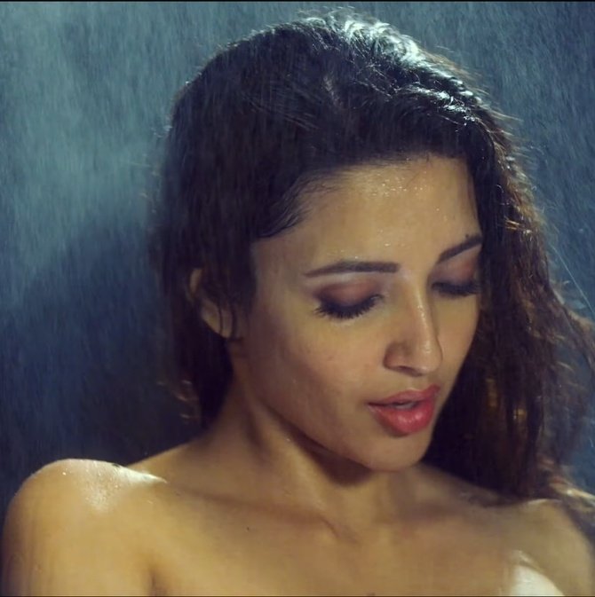 F8zPQj_XgAARk83?format=jpg&name=small