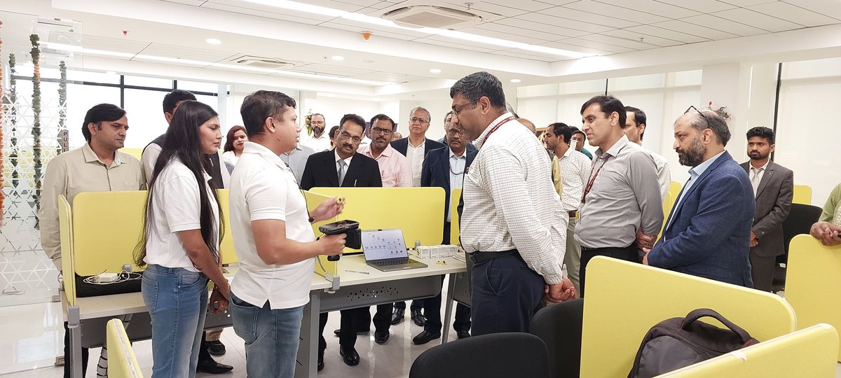 stpiindia's tweet photo. Hon'ble Secretary, @GoI_MeitY, Shri S Krishnan took a tour of Apiary CoE's brand-new incubation facility and interacted with the #startups making innovative solutions using #Blockchain technology.
#STPIIncubation #STPICoEs
@PalSushpal
@arvindtw
@pankajthakar
@ApiaryIncubator https://t.co/yABM3IJhES