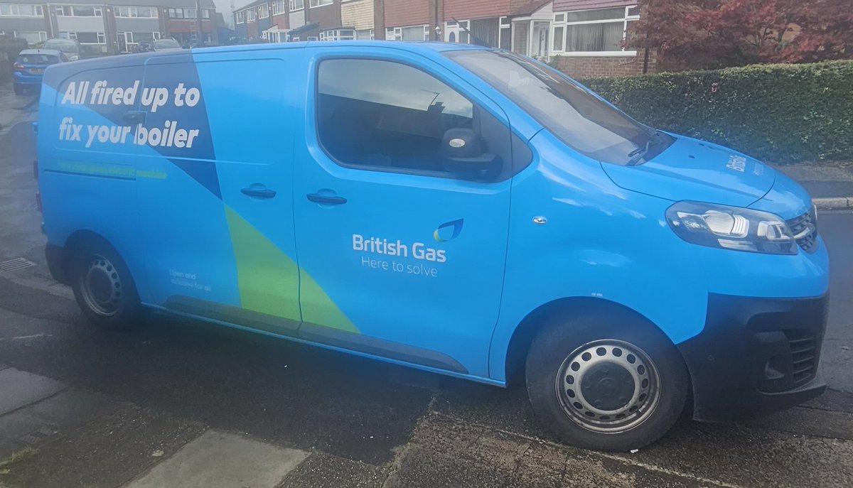 @BritishGas please congratulate your service engineer Mr Javid Patel , who solved my daughter's heating/ boiler problem in M27 area with meticulous care & professionalism going the extra mile friendly & so pleasant. Thank you. Gave what it says on his electric powered van!
