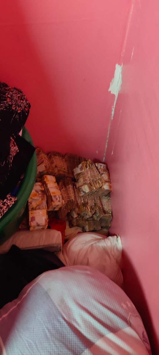 ~•𝐊𝐔 𝐂𝐎𝐌𝐑𝐀𝐃𝐄•~ tweet media