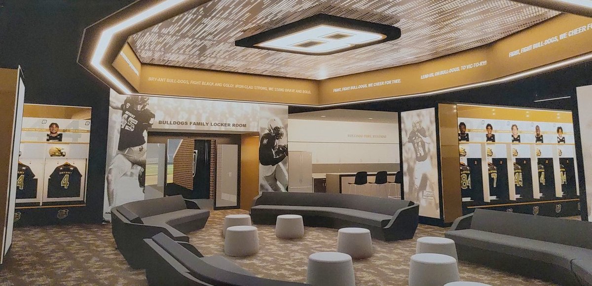 BryantUFBRecruiting tweet media