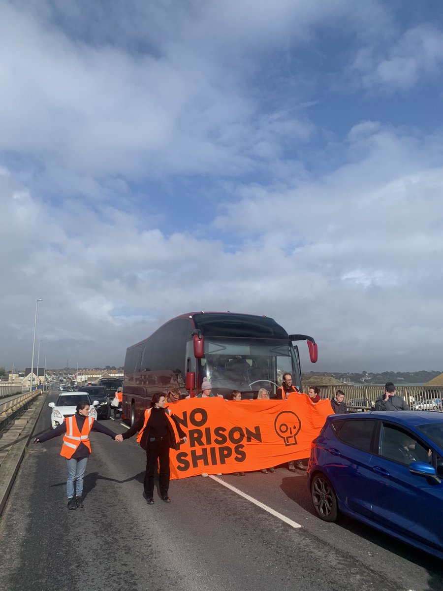 Stop Deportations (@stpdeportations) on Twitter photo No more prison ships.
The Bibby Stockholm is a cruel, racist prison. People deserve homes and dignity, not detention.
Climate justice is migrant justice. Burn borders not the planet.
Well done <a href="/JustStop_Oil/">Just Stop Oil</a>. No more prison ships.
The Bibby Stockholm is a cruel, racist prison. People deserve homes and dignity, not detention.
Climate justice is migrant justice. Burn borders not the planet.
Well done <a href="/JustStop_Oil/">Just Stop Oil</a>.