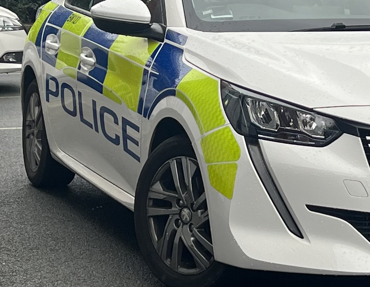 LuConnop's tweet image. Yesterday some of our @SLCouncils members joined @AshleighTPT and I at @WMPolice to deliver 2 VI Awareness sessions to officers and sergeants from across the organisation. This follows on from our work at the recent VI Awareness day #Collaboration #InclusiveCommunities