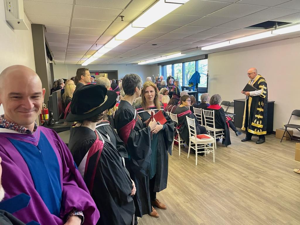 The green room backstage at the Arts and Culture Centre is full of good vibes! Celebrating Memorial University graduates = a happy day 😀🎓 #MUNgrad2023