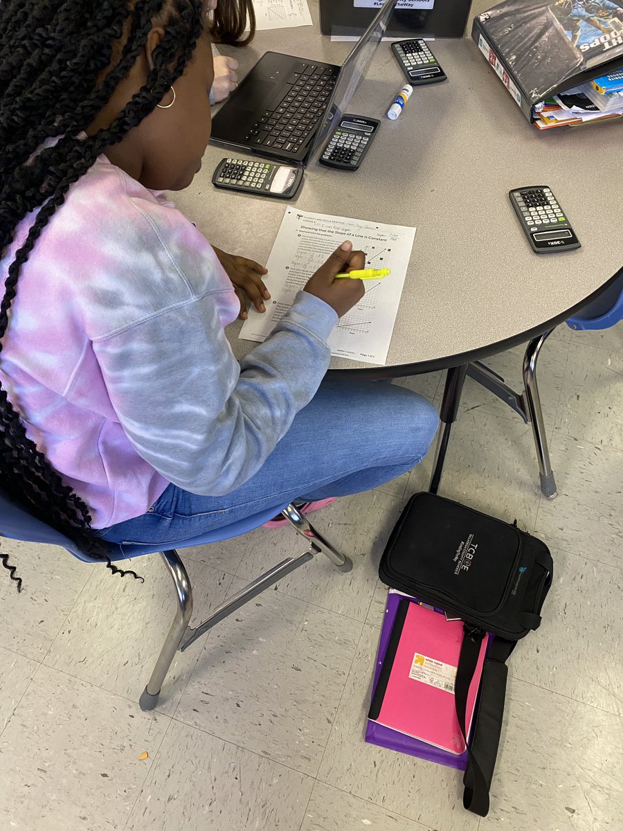 jesse_hooks's tweet image. 8th grade students in Coach Wilson’s math classroom are working on slop intercept. He is also taking the time to review with each student their current iReady math status and their goals for the upcoming November 30 diagnostic @TCBOE_CMS #CMStheplacetobe