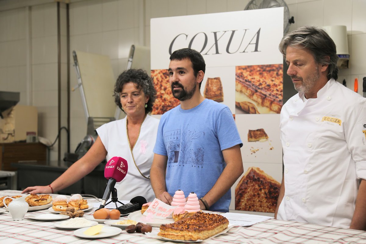[ES] La pantxineta será la protagonista en el certamen Tolosa Goxua de este año y no faltarán el concurso de tarta de manzana y los talleres de repostería para niños y niñas. ▶labur.eus/GrwN9 #tolosa #goxua #reposteria #feria