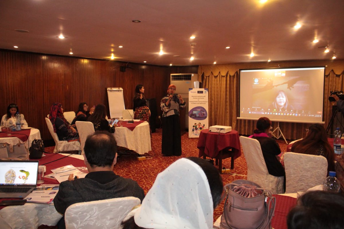 rozanoffice's tweet photo. In partnership with Tencent and Comeback-Singapore, Rozan's Children Program(Aangan) conducted a workshop for parents and teachers at
Hotel Hillview Islamabad, focusing on fostering positive gaming behaviors in children aged 10-16 years @TencentGames #Comeback #GamingBehavior https://t.co/SrgEMYhOz8