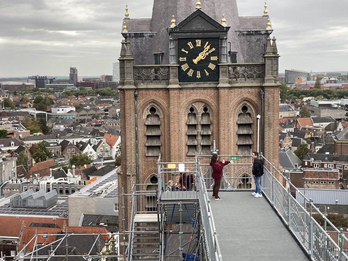 geertgeenen's tweet photo. De Sint-Jan in Den Bosch staat in de steigers. Zojuist klom ik 50 meter (240 treden) omhoog. Heel leuk. Dat deed ik niet eerder. Meedoen aan #deavontuurlijkeklim van de #sintjan kan nog tot en met eind januari https://t.co/kyCJSzUjKk https://t.co/qmydC1HtD4