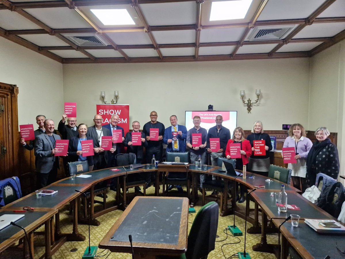 Steve Turner - Join your union (@stevet_unite) on Twitter photo Fantastic event in Parliament yesterday with the <a href="/SRTRC_England/">Show Racism the Red Card</a> team .. Wear Red day tomorrow with 610k signing up to show their solidarity and determination to Show Racism the Red Card! Join us … <a href="/GedGrebby/">Ged Grebby</a> Fantastic event in Parliament yesterday with the <a href="/SRTRC_England/">Show Racism the Red Card</a> team .. Wear Red day tomorrow with 610k signing up to show their solidarity and determination to Show Racism the Red Card! Join us … <a href="/GedGrebby/">Ged Grebby</a>