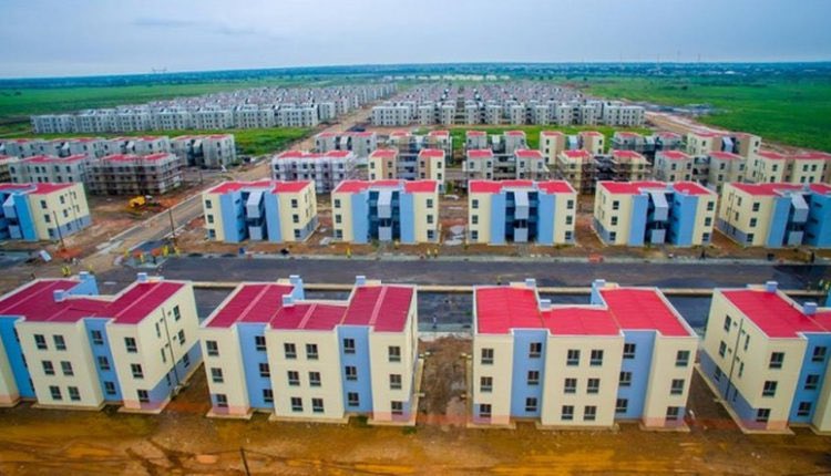 This saglemi housing project has been abandoned and we have victims of the Akosombo Dam Spillage sleeping in classrooms and under trees
