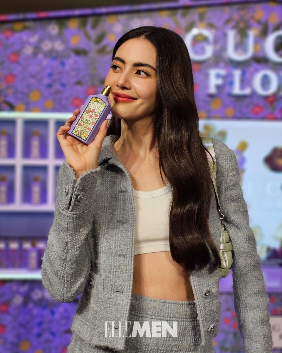 onlydavikah's tweet photo. 💜💜
@guccibeauty 
#GucciBeauty 
#GucciFlora 
#FloraFantasy 
#Fiercelive 
#FiercelivebyJijie 
#davikah
#ใหม่ดาวิกา
Crd  photo owner https://t.co/fhekvzzR0r