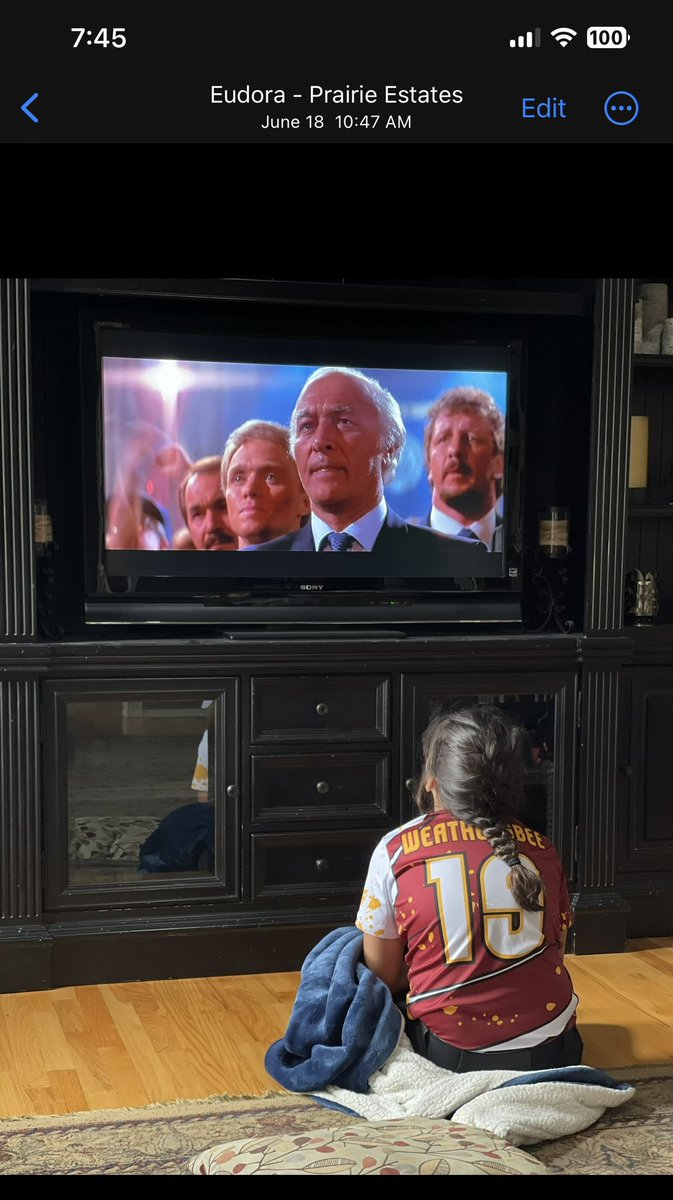 weathersbee13's tweet photo. @KyleBrandt @PSchrags @gmfb Back in  June, we had a weather delay for my daughter’s softball team! Since it was Father’s Day, I introduced her to the greatest Father’s Day move ever made. She loved it! #OverTheTop https://t.co/ZO85cDDXpv