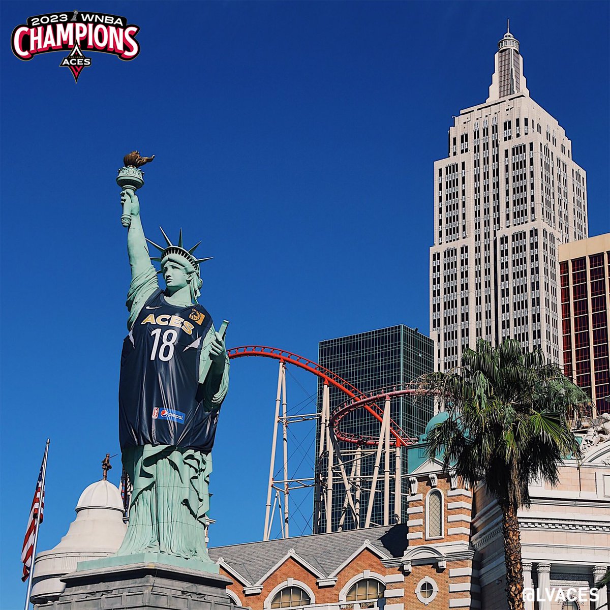 LVAces's tweet photo. #TBT to Lady Liberty at @NYNYVegas rocking that Aces jersey. https://t.co/veqZTGqxOZ