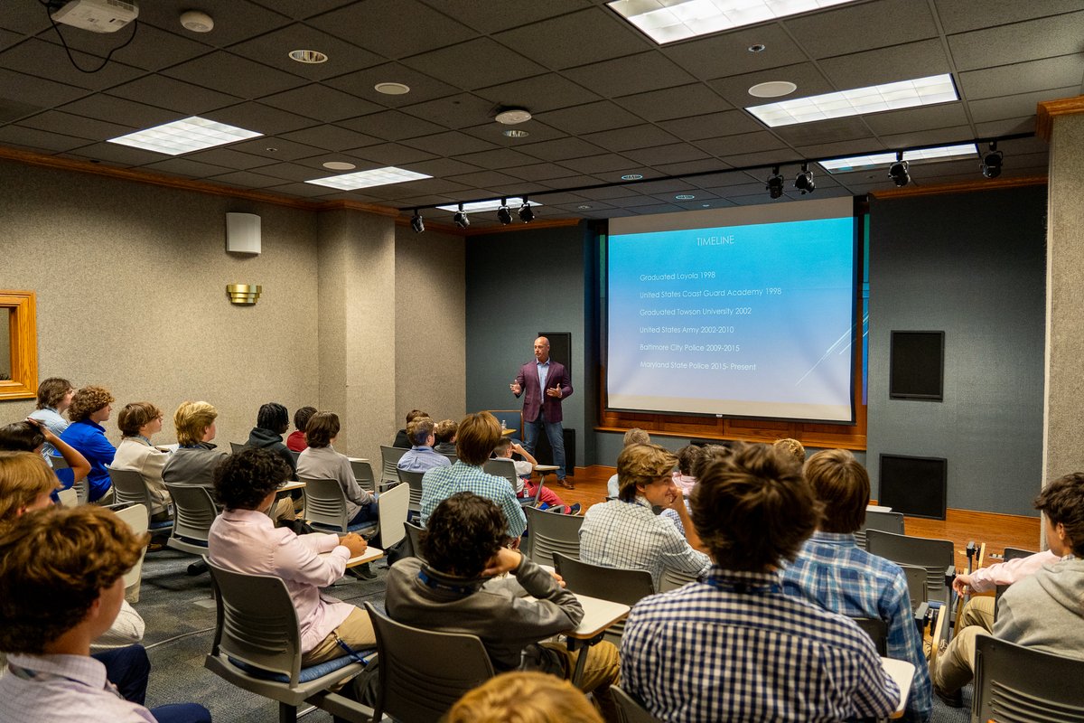 LoyolaDons's tweet photo. It was a full house last week as the Business Club invited alumnus Matt Hart '98 to discuss his career as a civilian helicopter pilot for the Maryland State Police Aviation Command. Thanks for coming back to Blakefield and sharing your stories with our Dons! #DonsforLife https://t.co/75LpRgarqc