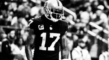 Fantasy_Dads's tweet image. Breaking (per @Underdog__NFL): Davante Adams feeling frustrated? 😮 Sources say there's rising tension over his changing role. 🔥🏈 #NFLDrama