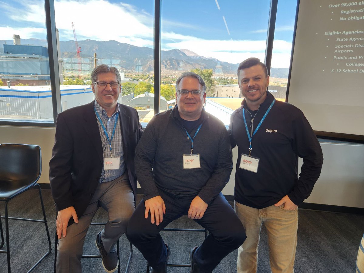 DejeroLabs's tweet image. ICYMI: Our very own Rory McCabe spoke on a panel at the Connected Cities event yesterday, hosted by @Dense_Networks about wireless network innovation. We were joined by our friends at @Kajeet, @Baicells and @Graybar. 

#connectedcities #resilientconnectivity #wirelessnetworks