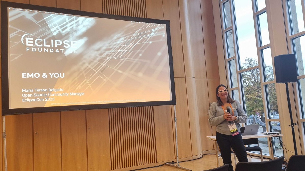 ocfortooling's tweet image. @mtdelgado rocking the EMO session at #EclipseCon2023 

#CommunityIsInOurCode